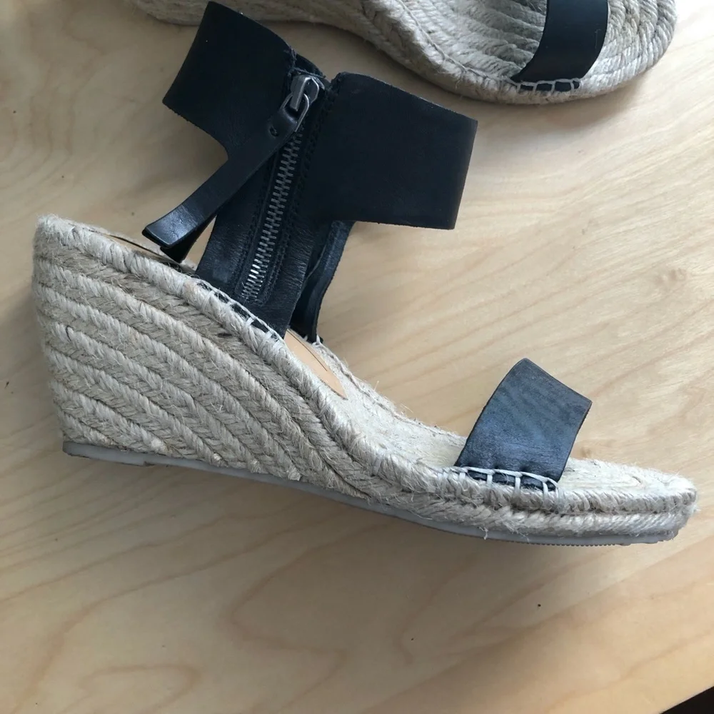 DOLCE VITA Gisele Leather Espadrille Sandals Women's size 8.5 Black Ankle Wrap